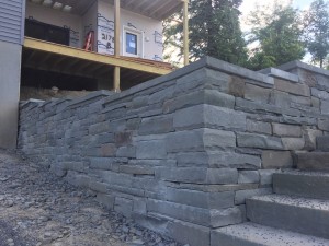 bluestone retaining wall