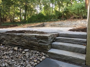 Colonial wallstone